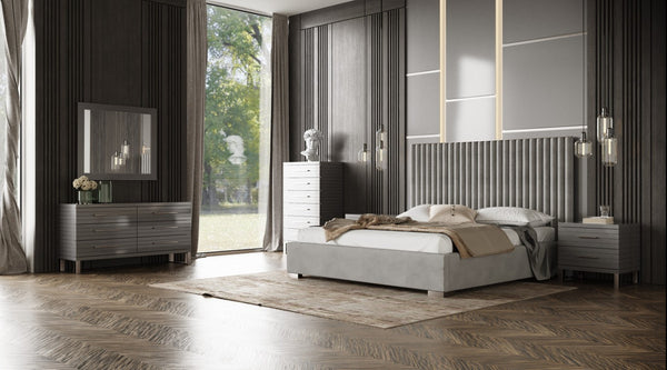 VIG Furniture Splendor Plush Grey Velvet King Platform Bed With High Headboard, Dimensional Stripe & Silver Accents VGVCBD20256-BED-EK