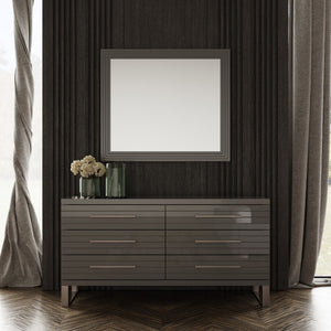 VIG Furniture Splendor Dark Grey High-Gloss Slatted Mirror With Gunmetal Accents — Sleek 41"X35.5" Modern Focal Point VGVCJ20256-M-GRY-MIR