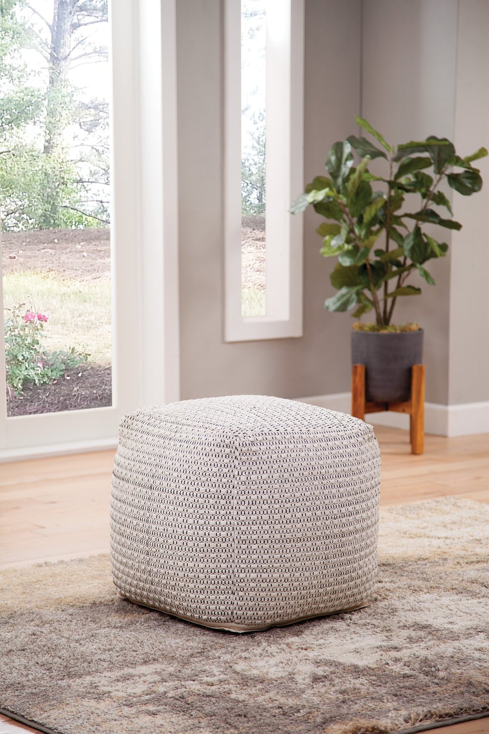 English Elm Steve Silver - Hakim Handwoven Square Woolen Pouf White – 21"x21"x20.75" Cotton Blend Cover, Thermocol Fill, Cozy Accent Seat (Durable, Soft, Decorative) B081P157469