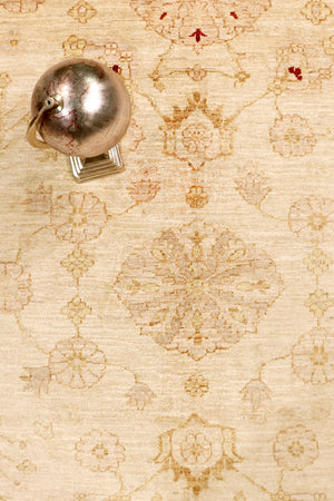 Pasargad Home Azerbaijan Collection Hand-knotted Lamb's Wool Area Rug – Elegant Floral Design Accents   P-42 Ivory 9x12