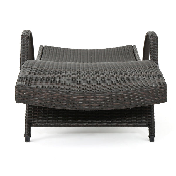 English Elm Salem Outdoor Pe Wicker Chaise Lounge Low Profile Poolside Sun Lounger 52005.00ARMMP2