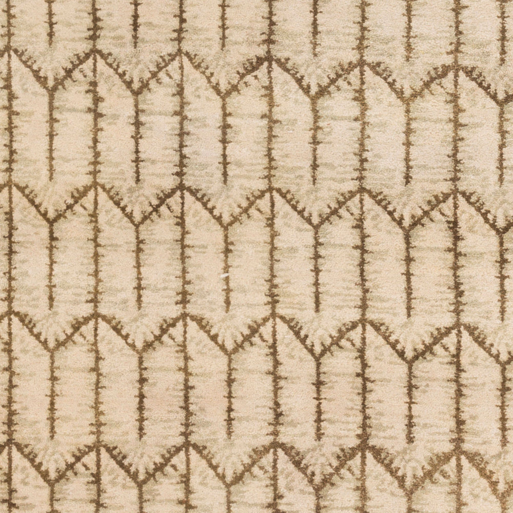 Surya Thompson 2' X 3' Handcrafted Wool Rug – Elegant Hand-knotted Design For Timeless Home Sophistication Beige Wool Thp1000-46