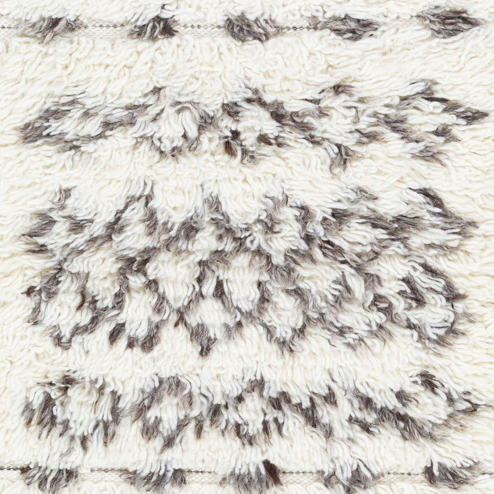 Surya Tulum 2' X 3' Handmade Rug - Global Inspired Elegance, Durable Nz Wool, Plush Pile - Perfect Decor! Beige Nz Wool Tmu2303-23