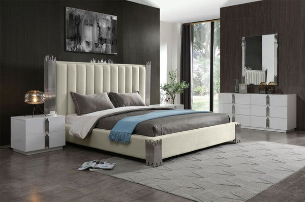 VIG Furniture Queen Modrest Token White Pu Upholstered Bed Set With Stainless Accents, 6-Drawer Dresser & Mirror VGVCBD815-SET-WHT-Q