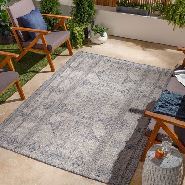 Livabliss Tuareg Flatweave Polypropylene Area Rug Bohemian Geometric Pattern for Indoor Outdoor Use TRG2306-71010