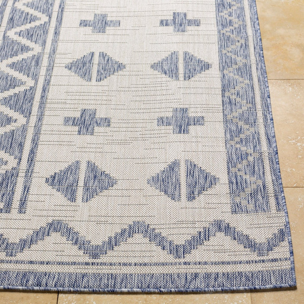Livabliss Tuareg Global Geometric Flatweave Polypropylene Rug for Indoor Outdoor Living Spaces TRG2310-537