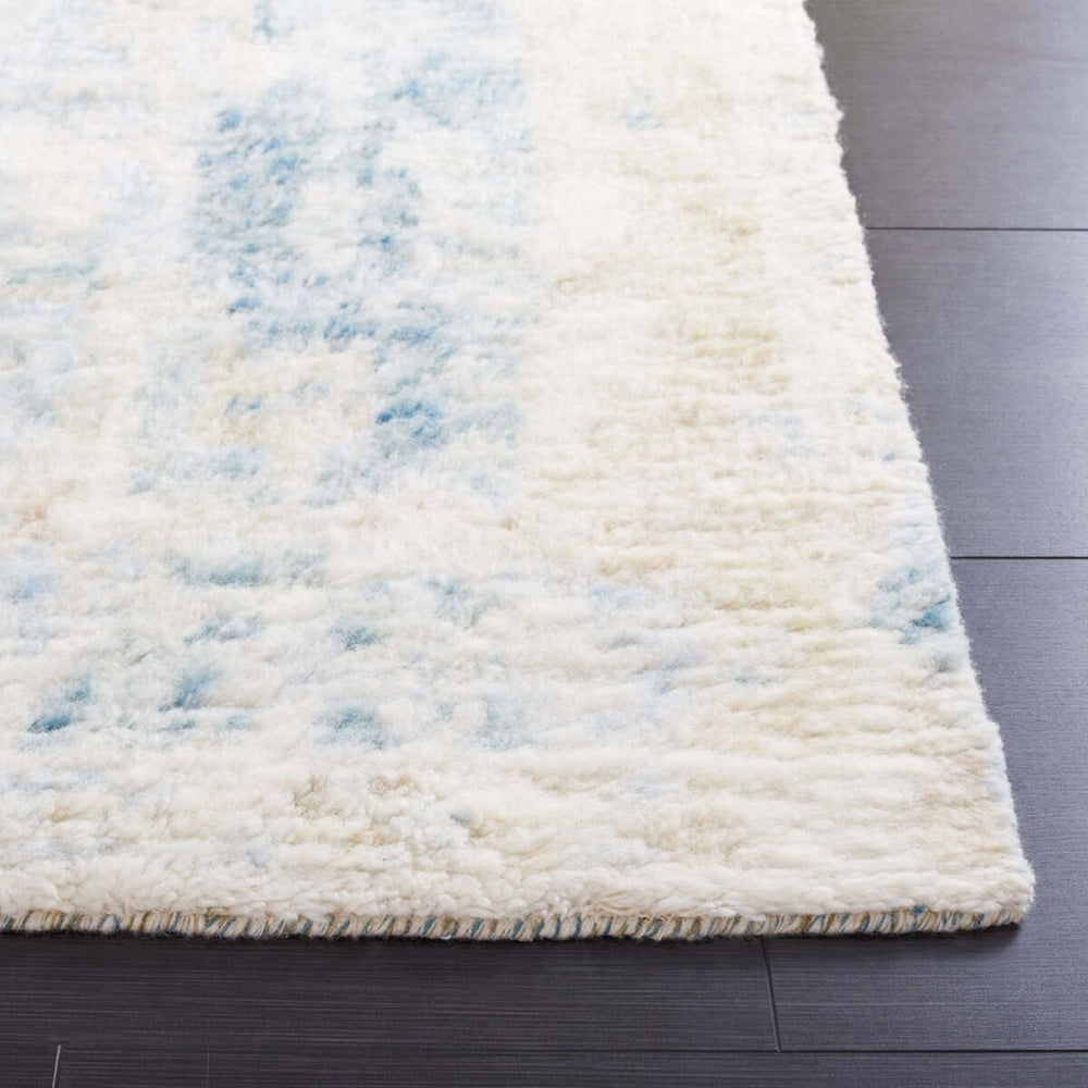 Safavieh Tribeca 116 Hand Knotted Modern Rug Blue / Ivory TRI116A-6