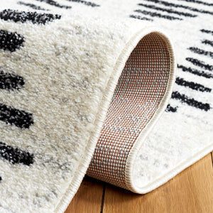 Safavieh Tulum 644 Power Loomed  Rug Ivory / Black TUL644A-8SQ