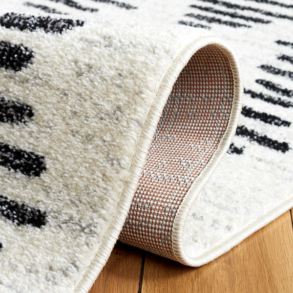 Safavieh Tulum 644 Power Loomed Bohemian Rug Ivory / Black TUL644A-221