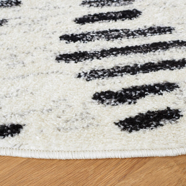 Safavieh Tulum 644 Power Loomed  Rug Ivory / Black TUL644A-8SQ
