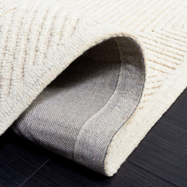 Safavieh Textural 103 Hand Tufted Modern Rug Ivory 8' x 10'