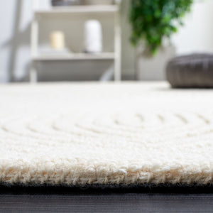 Safavieh Textural 104 Hand Tufted Modern Rug Ivory 8' x 10'