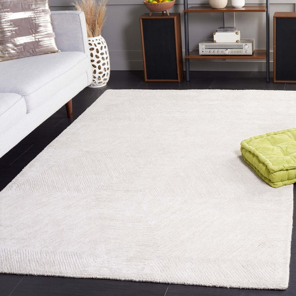 Safavieh Textural 106 Hand Tufted Modern Rug Beige 8' x 10'