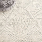 Safavieh Textural 301 Hand Tufted Contemporary Rug Grey / Ivory 8' x 10'