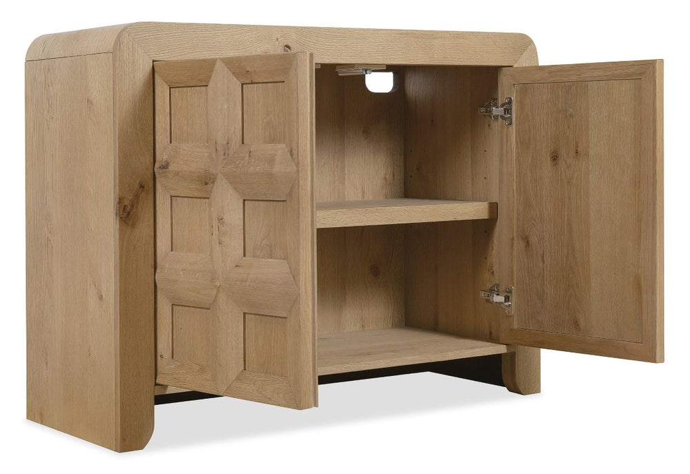 Hooker Furniture Commerce Oak Accent Chest With Window-Pane Doors, Medium Natural Finish, Rounded Top & Adjustable Shelf 7228-50742-80