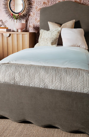 Hooker Furniture Commerce and Market Liv Linen Twin Bed Scalloped Base Tailored Upholstered Frame 7228-90833-005-489