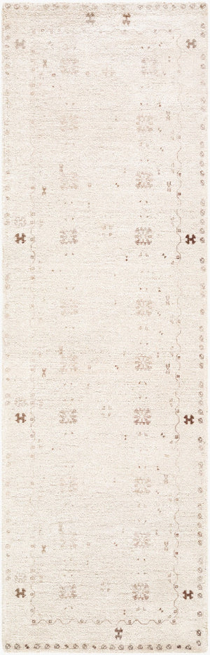 Livabliss Unique Hand Tufted Polyester Accent Rug Country Cottage Style for Entryways and Bedrooms Ivory, Taupe 2'6" x 8' UNQ2322-268