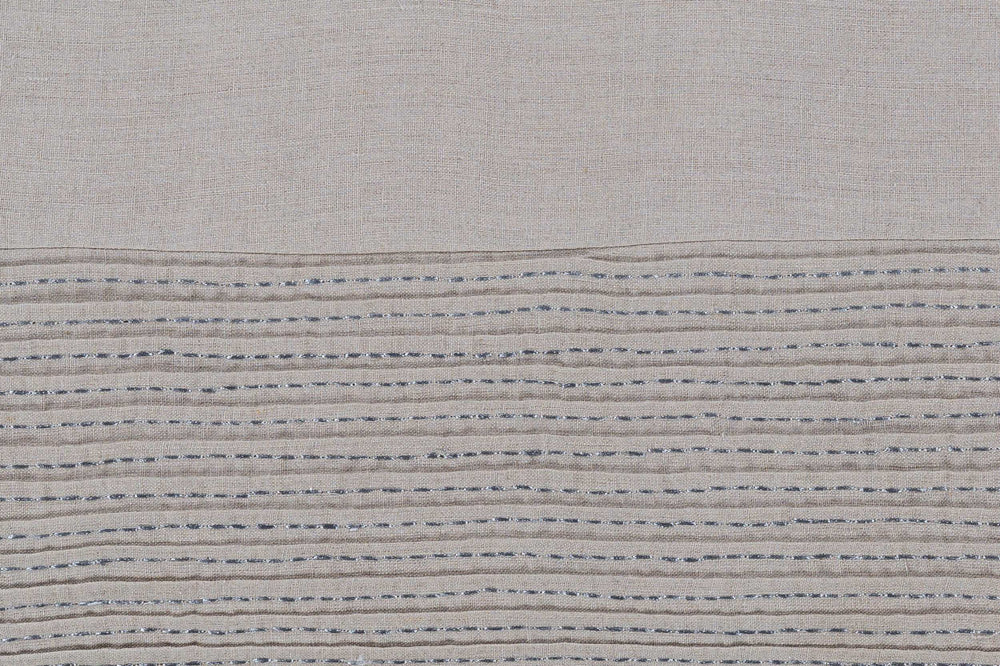 Surya Upton Elegant 68"W X 86"L Bed Skirt, Durable Linen Design For Modern Decor – 30-day Warranty Included Taupe Linen,Linen Upt8000-tskt