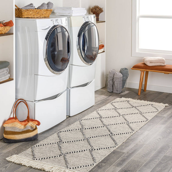 Surya Uttar Handmade 2' X 3' Global-style Rug - Durable Wool Blend With Eye-catching Fringe Design Black Wool,Polyester Utt2301-268