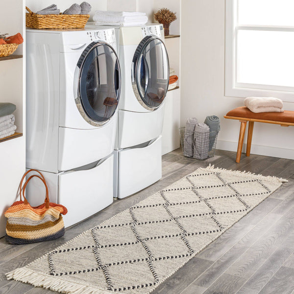 Surya Uttar Handmade 2' X 3' Global-style Rug - Durable Wool Blend With Eye-catching Fringe Design Black Wool,Polyester Utt2302-268