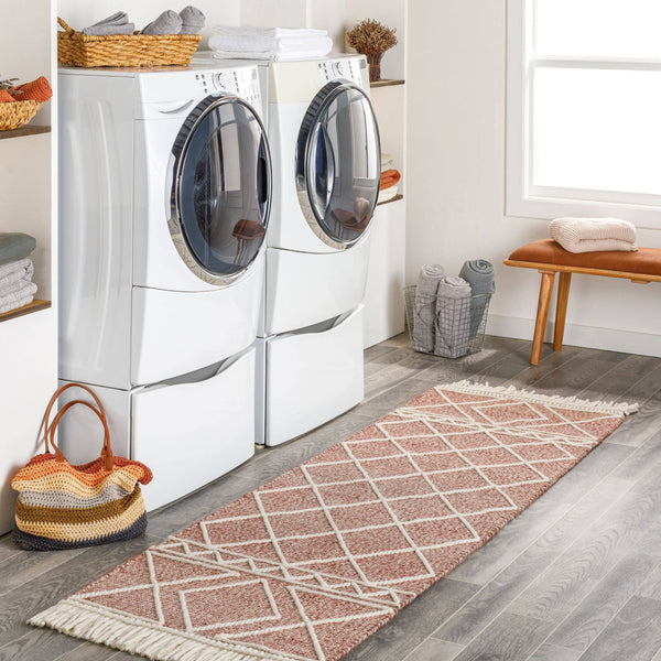 Surya Uttar Handmade 2' X 3' Global-style Rug - Durable Wool Blend With Eye-catching Fringe Design Burgandy Wool,Polyester Utt2305-268