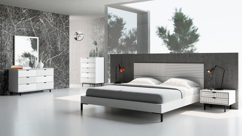VIG Furniture Valencia Rectangular White Matte Mirror 34" X 40" — Brighten Rooms, Durable Frame, Dresser-Ready Style VGMABH-586-WHT
