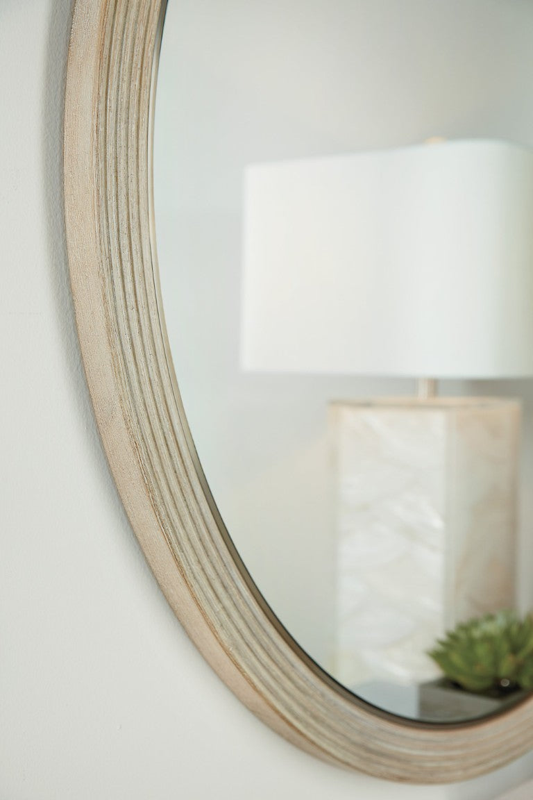 Hooker Furniture Cascade Round Mirror In Terrain Taupe Oak Veneer With Reeded Trim — 42" Elegant Transitional Accent 6120-90007-05