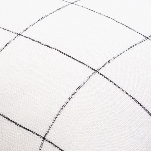 Surya Vermont 18"X18" Cottage Charm Accent Pillow In Linen - Cozy, Stylish, And Durable For Every Room Ivory Linen,Linen Vmt001-2222p