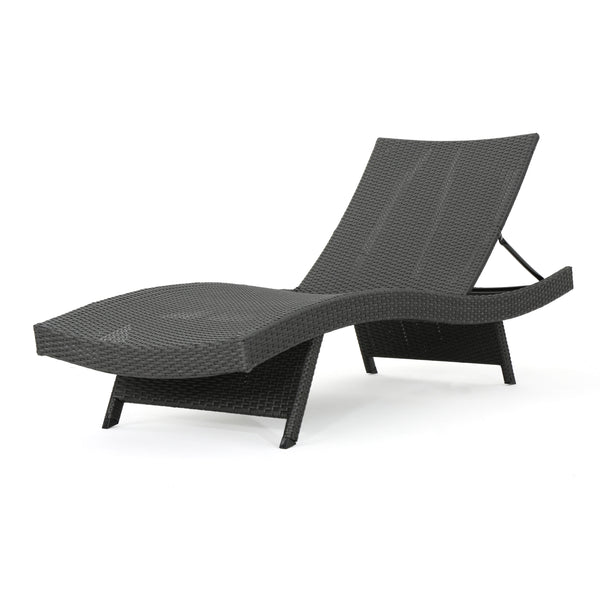 English Elm Christopher Knight Home® - Salem Pe Wicker Chaise Lounge - Stylish Grey Outdoor Seating With Weather-Resistant Comfort 52005.00GRY