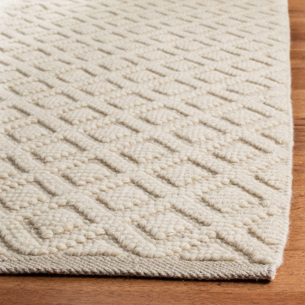 Safavieh Vermont 304 Hand Woven  Rug Ivory VRM304A-2