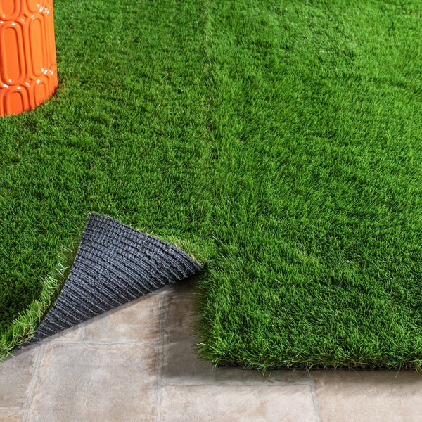 Safavieh Turf Landscape Area Rug Tufted Indoor / Outdoor Rug Green VST100A-38