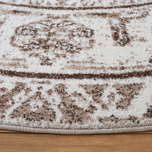 Safavieh Vintage Hamadan 211 Power Loomed Transitional Rug Brown / Ivory VTH211T-6