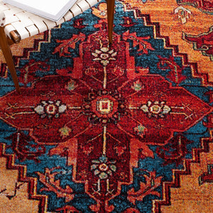 Safavieh Vintage Hamadan 248 Power Loomed Transitional Rug VTH248Q-6