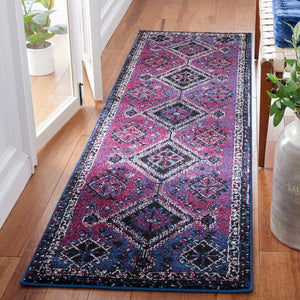 Safavieh Vintage Hamadan 293 Power Loomed Polypropylene Transitional Rug Purple / Black VTH293V-6