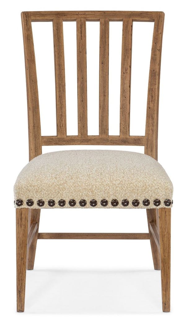 Hooker Furniture Big Sky Side Chair With Vintage Natural Hickory Finish, Spindle Back, Nailhead Trim & Stain‑Resist Fabric 26.50 L x 22.00W x 39.50H 6700-75410-80