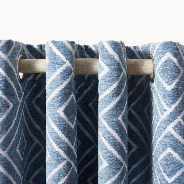 Safavieh Cecille Window Treatment/Blue XII23 Blue 100% Polyester WDT1056B-5296