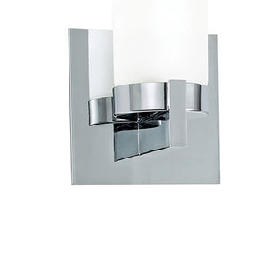 Atlas Newport 13.25'' High 1-Light Wall Sconce - Modern Chrome & Clear Glass for Elegant Illumination WL11120-CH