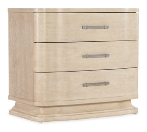 Hooker Furniture Nouveau Sandstone Three-Drawer Nightstand With Curved Breakfront, Usb Charging, Oak Veneers, Elegant Finish 6500-90016-80