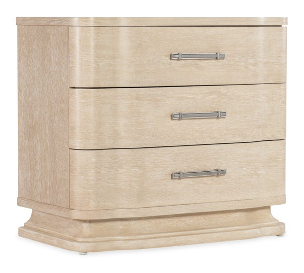 Hooker Furniture Nouveau Sandstone Three-Drawer Nightstand With Curved Breakfront, Usb Charging, Oak Veneers, Elegant Finish 6500-90016-80