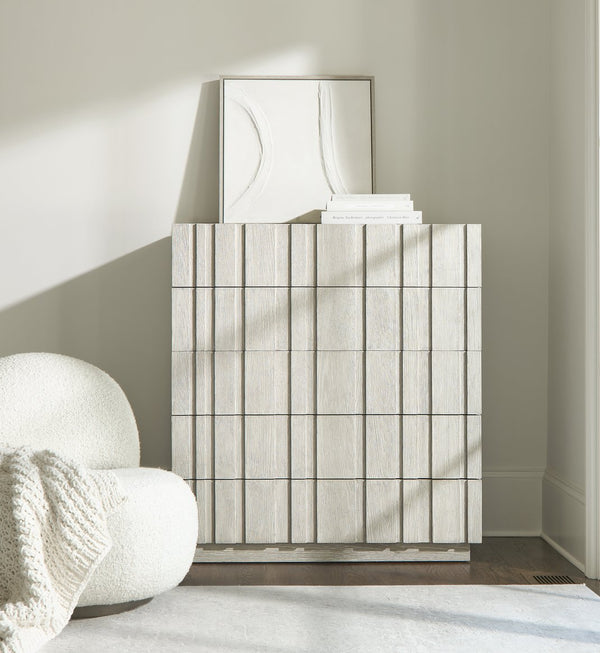 Bernhardt Bernhardt Tempo Tall Drawer Chest In Wire-Brushed Oak Larza Finish — 5 Push-To-Open Drawers, Rustic Modern Elegance 346146