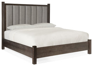 Hooker Furniture Miramar Jackson Queen Poster Bed With Vertically-Channeled Upholstered Headboard, Rustic Oak Finish 89.25 L x 79.50W x 64.25H 6202-90666-SHORT