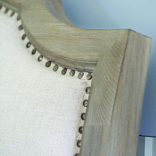 Bernhardt Bernhardt Sandstone Wire‑Brushed Oak Upholstered King Panel Bed With Nailhead Trim, Casual Traditional Elegance K1119