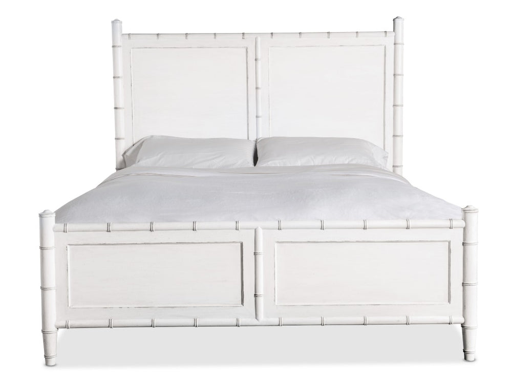 Hooker Furniture Charleston California King Panel Bed In White Heron Finish With Cane Accents, Bamboo Trim & Pineapple Finials 92.00 L x 81.00W x 70.00H 6750-90160-06