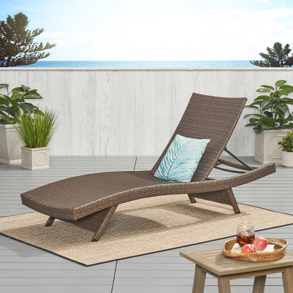 English Elm Christopher Knight Home® - Salem Pe Wicker Chaise Lounge – Elegant Outdoor Seating, Rust-Resistant Frame, Low Maintenance, Mocha Finish 52005.00ALUMCA