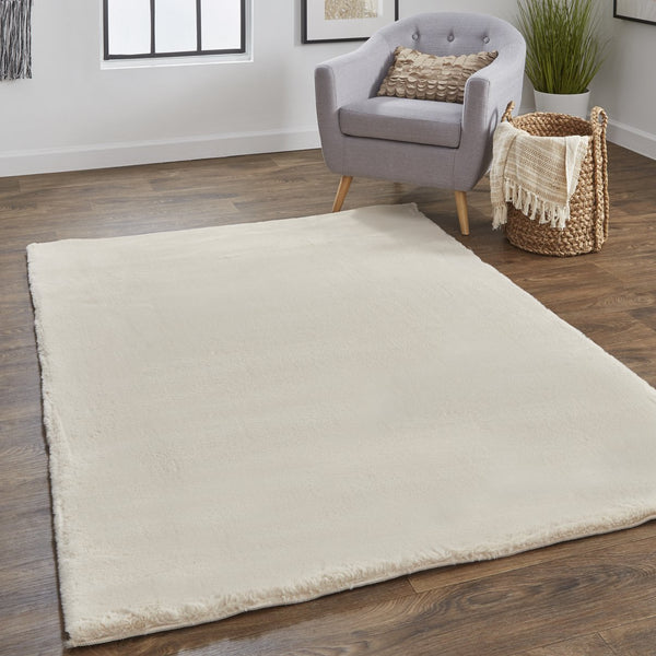 Feizy Rugs Luxe Velour Collection: Elegant And Durable High Pile Polyester Rug For Modern And Rustic Spaces Tan Polyester Lxv4506fbge000s66