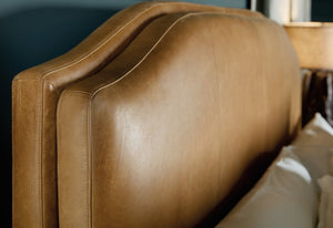 Hooker Furniture Driftwood Queen Upholstered Bed With Buckboard Leatherette, Solid Wood Feet, Casual Transitional Style 101.50 L x 83.00W x 62.00H 6820-90960-83