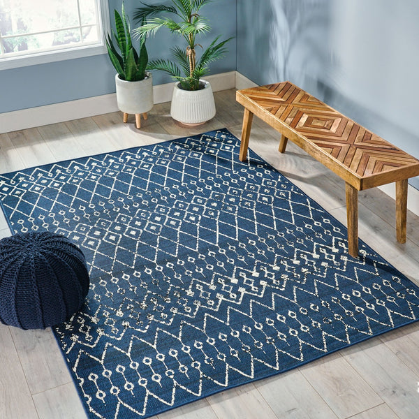 English Elm Christopher Knight Home® - 5'3"x7' Rug Navy & Ivory Polypropylene Area Rug 63x84in Low Pile 0.16" Durable Easy-Care Mat 72360.00