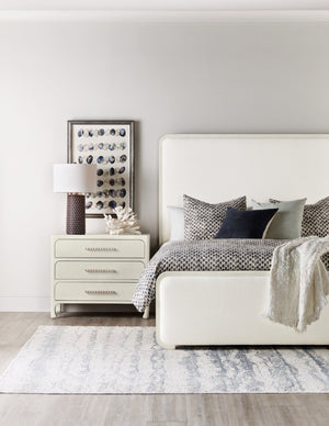Hooker Furniture Serenity Coastal Queen Upholstered Panel Bed With Sand Dollar Lacquered Glasscloth & Grasscloth Accents Beige 6350-90350-03