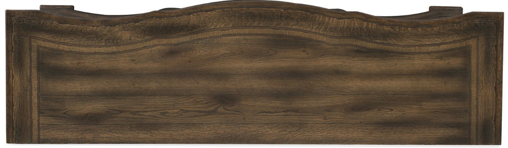 Hooker Furniture Williamson Rustic Nine-Drawer Dresser With Two-Tone Distressed Finish, Cedar-Lined & Felt-Lined Top Drawers 5960-90002-MULTI