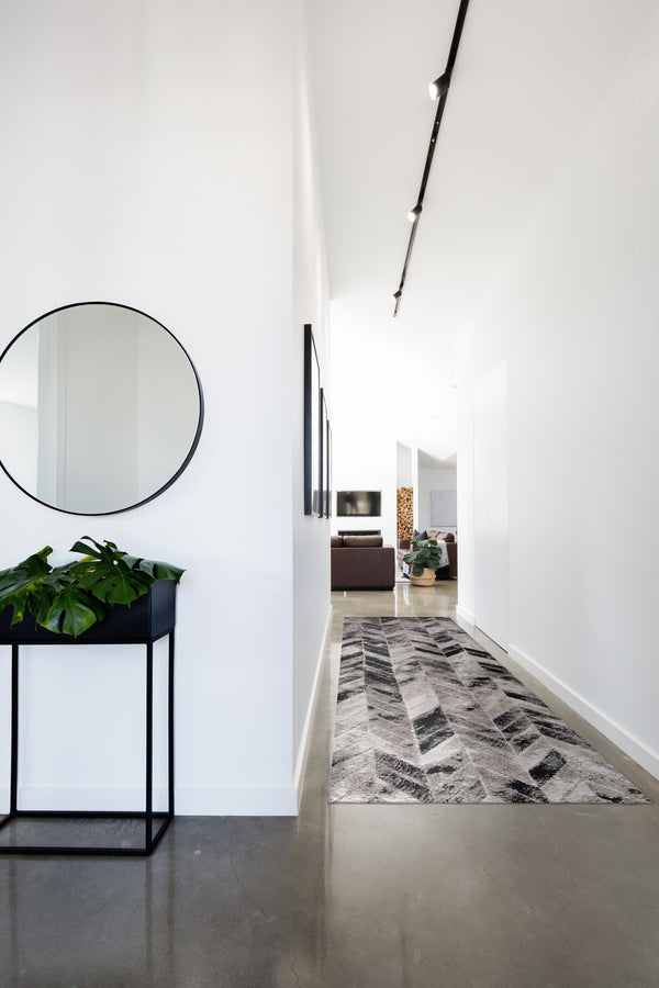 Feizy Rugs Micah Modern Low Pile Chevron Area Rug - Soft, Stain Resistant, Perfect For High Traffic Spaces Black,Gray,Silver Polyester,Polypropylene 6943048fgryslvi71